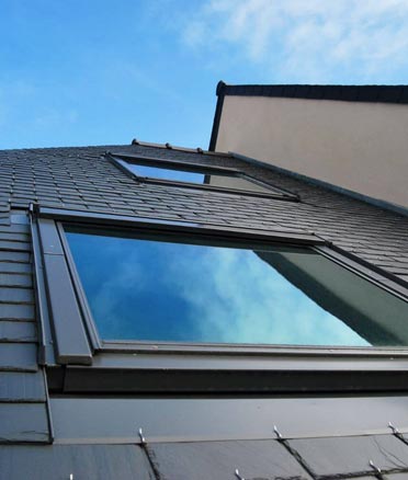 Pose et remplacement de fenêtre de toit en Ille et Vilaine